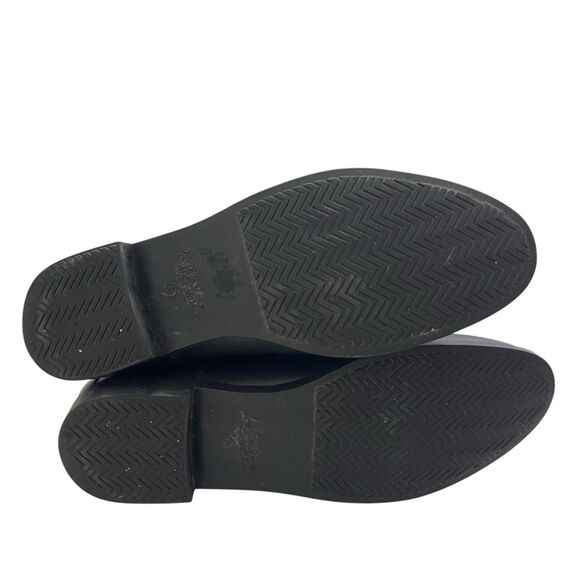 Welcome to my closet - Picture 8 of 12